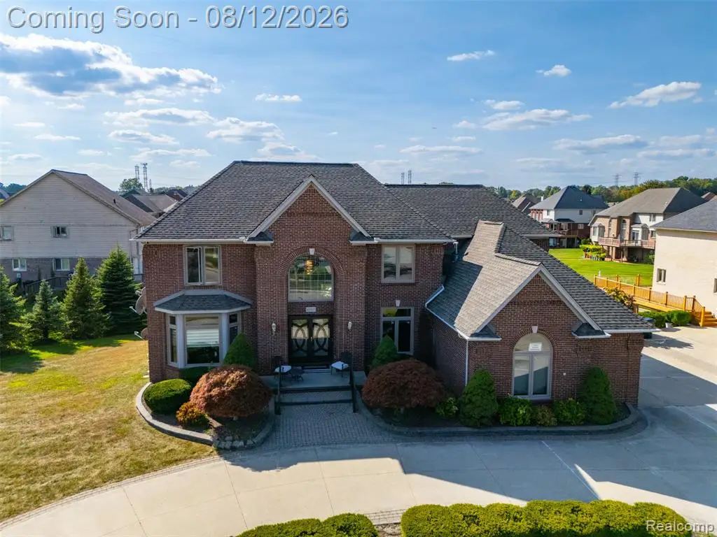 49501 Sandra, Shelby, MI 48315 - #1
