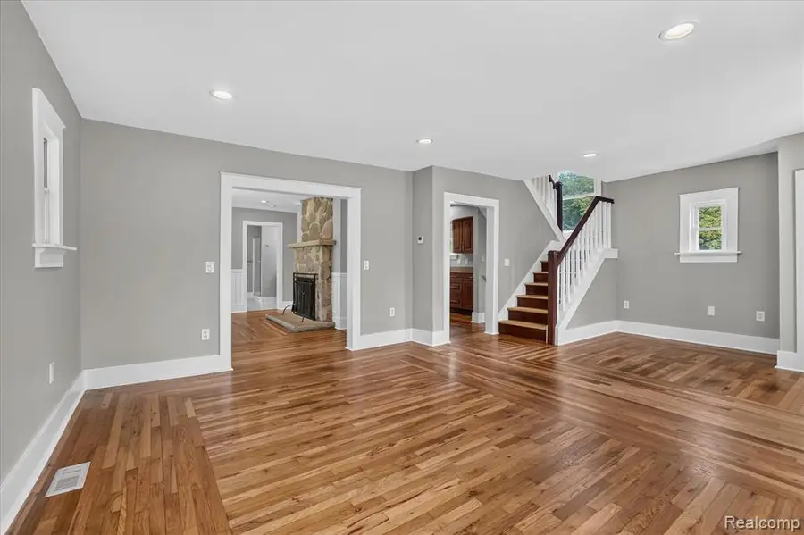 403 Ellen, Fenton, MI 48430 - #3