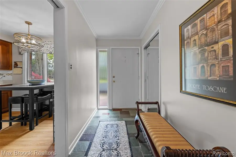 925 Westview, Bloomfield Hills, MI 48304 - #3