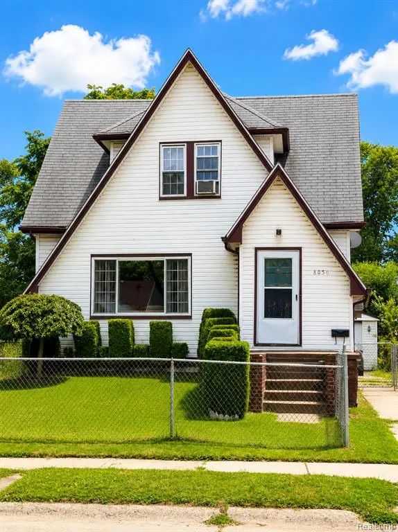 8056 Continental, Warren, MI 48089