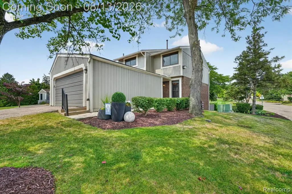 1060 Bristol, Northville, MI 48167 - #1