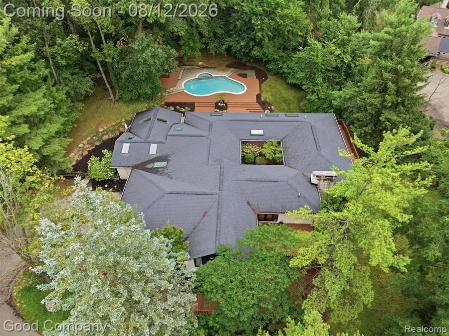 6733 Bloomfield, West Bloomfield, MI 48322 - #3