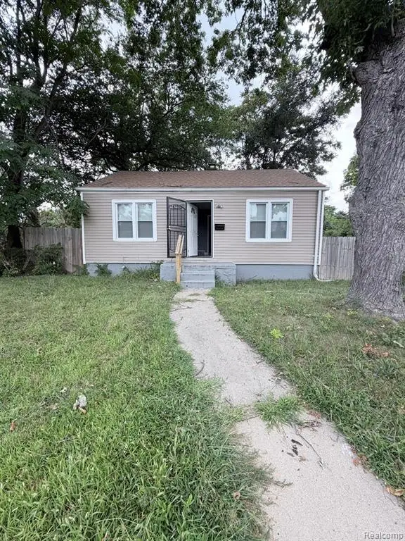 14255 Burt, Detroit, MI 48223