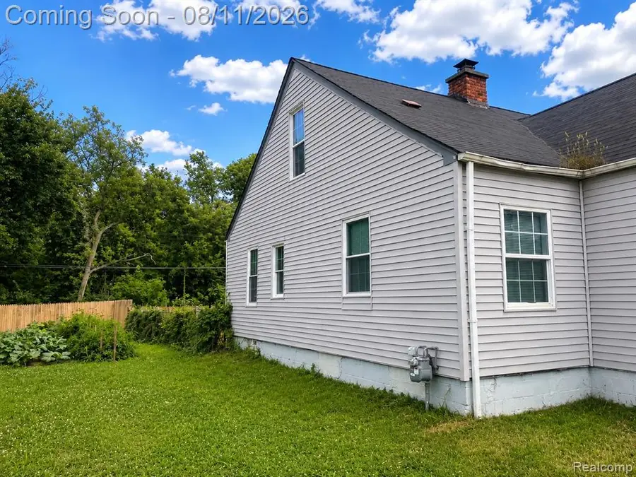 11400 Saint Marys, Detroit, MI 48227 - #2