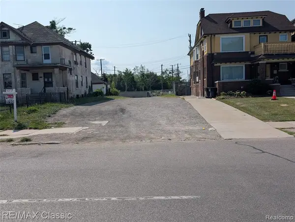 2678 W Grand, Detroit, MI 48208
