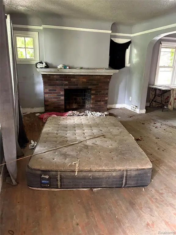 10022 Abington, Detroit, MI 48227 - #3