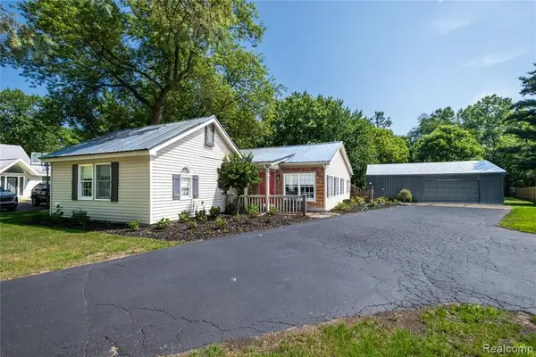 308 N Seymour, Flushing, MI 48433