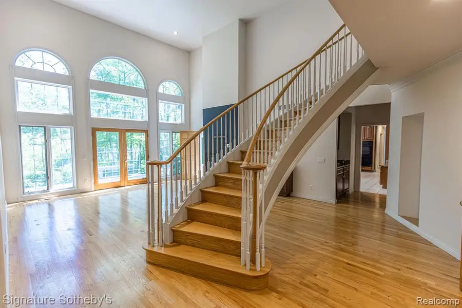 2855 Cranbrook Ridge, Rochester Hills, MI 48306 - #3