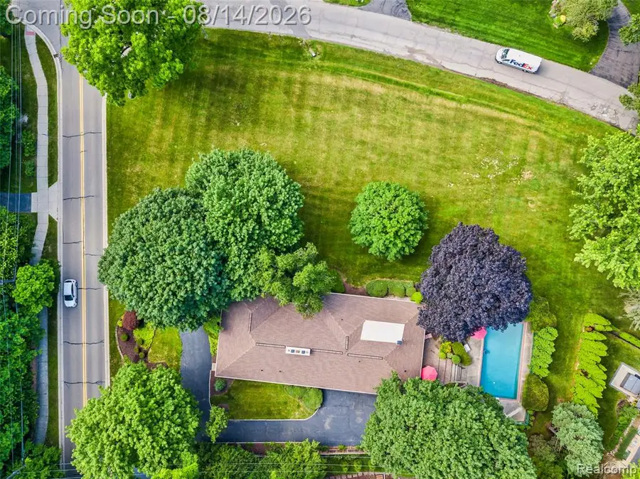 3821 Lakecrest Drive, Bloomfield Hills, MI 48304 - #3