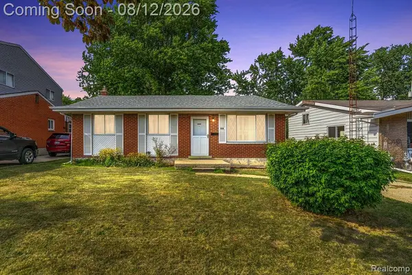 909 Lochhead, Flint, MI 48507