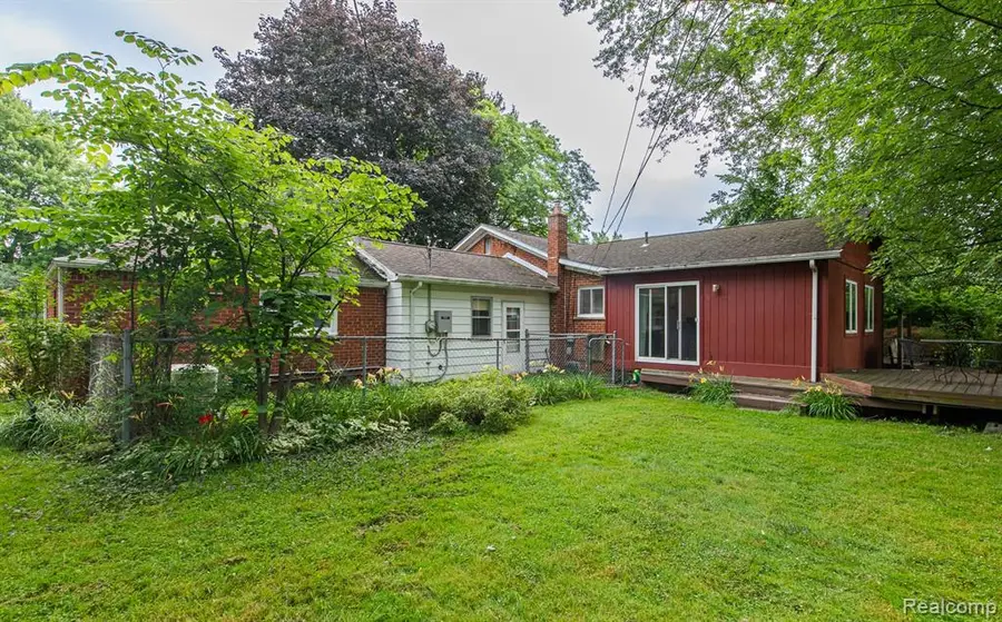 5511 Wright, Troy, MI 48098 - #3