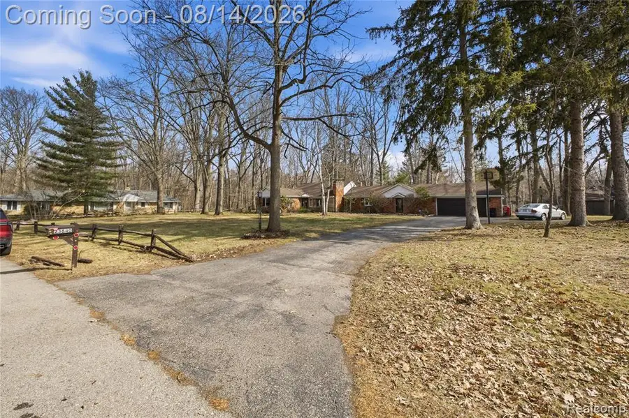 23640 Oak Glen, Southfield, MI 48033 - #3