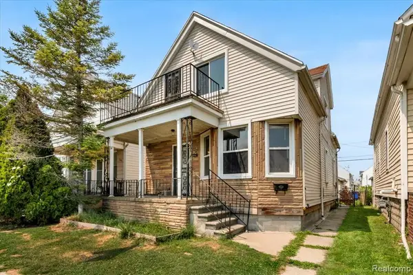 2049 Edwin, Hamtramck, MI 48212