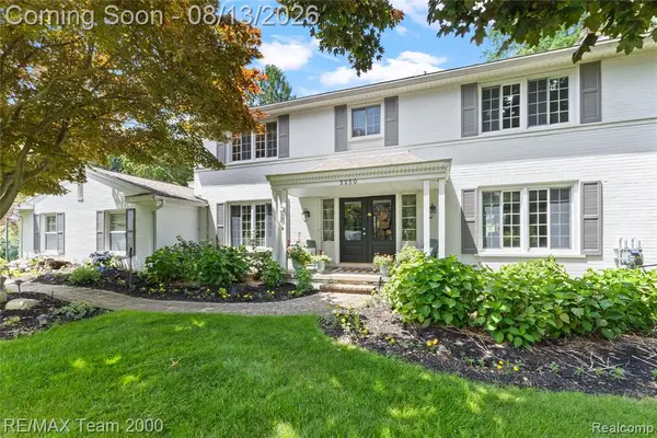 5250 Kellen, Bloomfield Hills, MI 48302