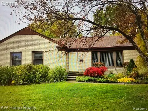 18550 Beechwood, Roseville, MI 48066