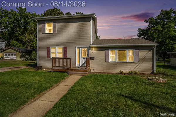 415 E Oliver, Corunna, MI 48817