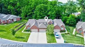 9572 Kingsway, Clarkston, MI 48348