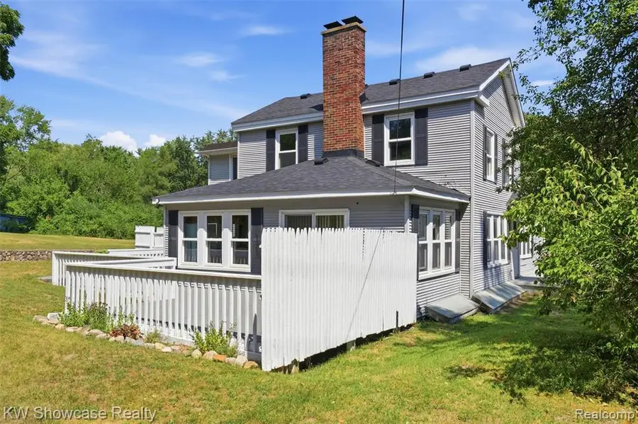 2220 Wixom, Commerce Township, MI 48382 - #3