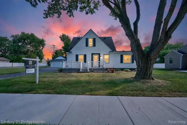 31711 Leona, Garden City, MI 48135