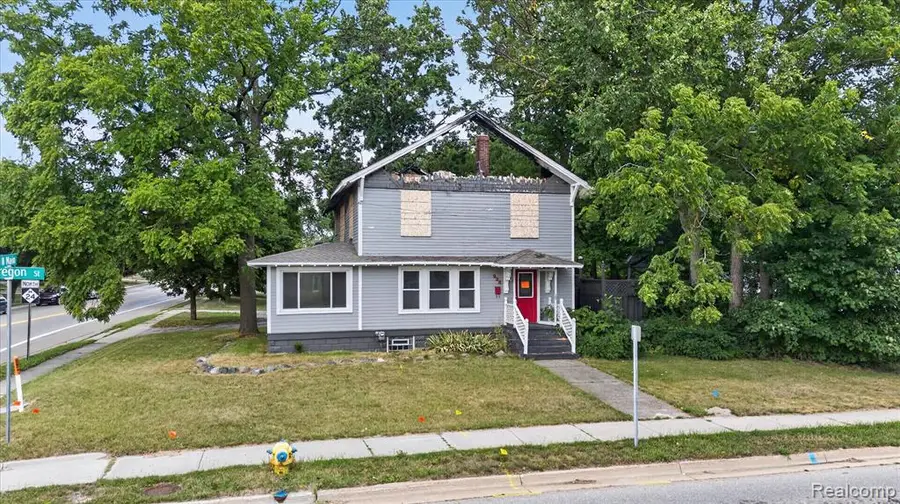 938 W Oregon, Lapeer, MI 48446 - #3