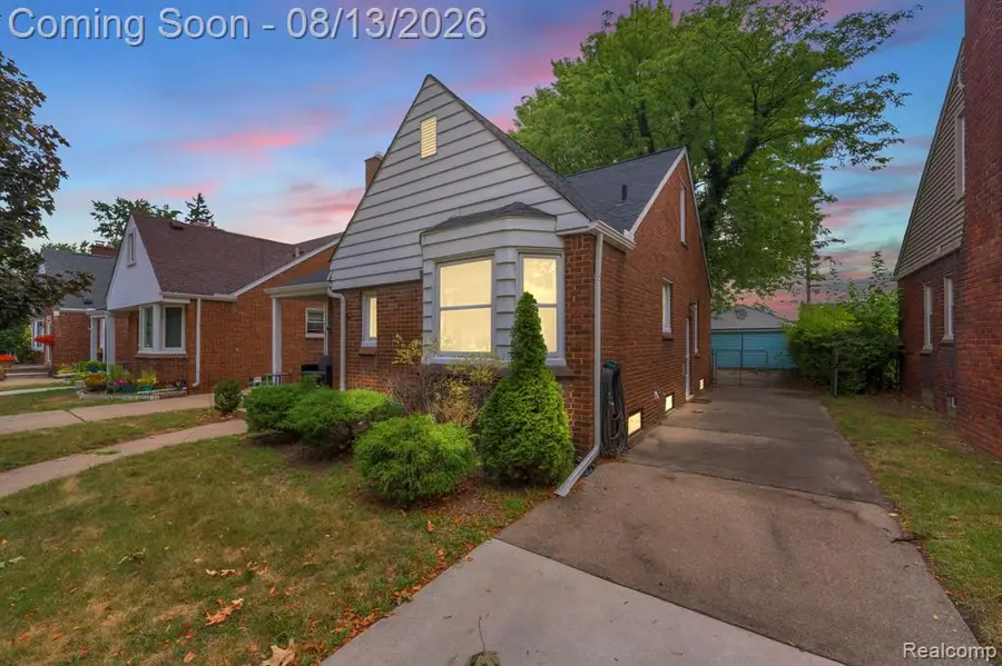 1520 N Vernon, Dearborn, MI 48128 - #2