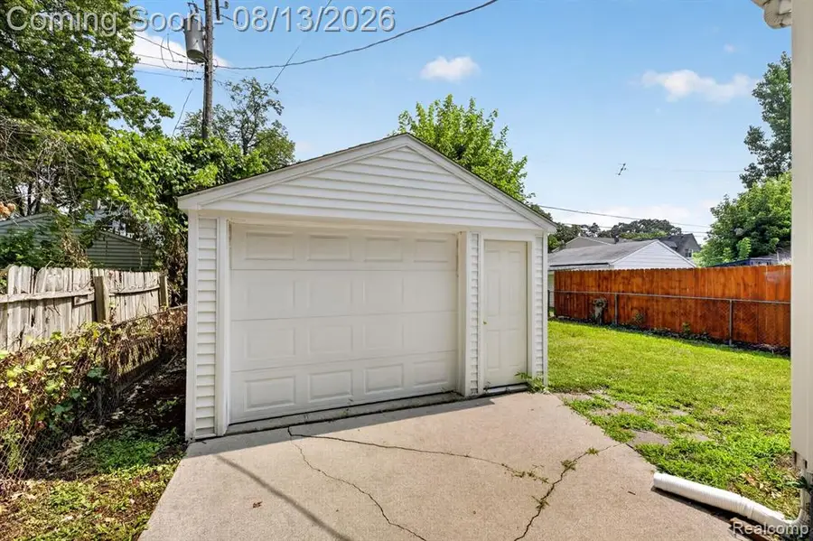 3330 Harris, Ferndale, MI 48220 - #2