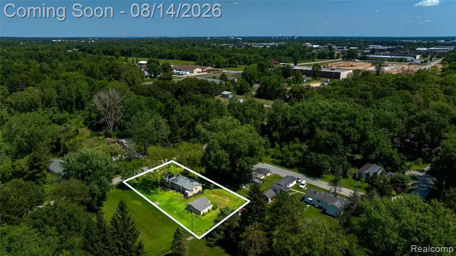 3369 Cleveland, Port Huron, MI 48060 - #3