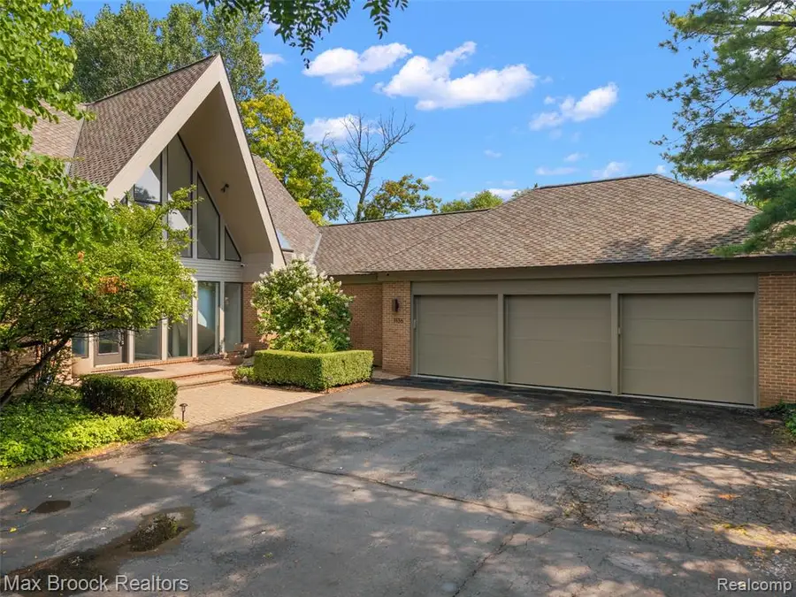 1136 Norminister End, Bloomfield Hills, MI 48302 - #2