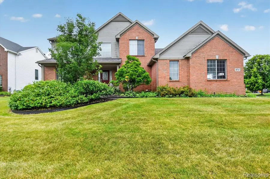 58767 Hunters, South Lyon, MI 48178 - #3