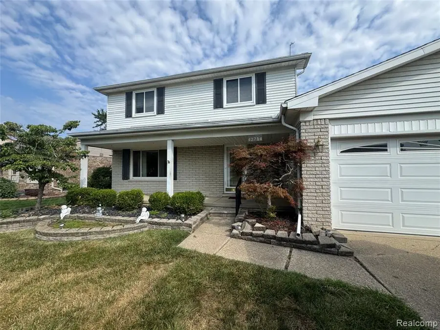 42714 Castle, Canton, MI 48188 - #2