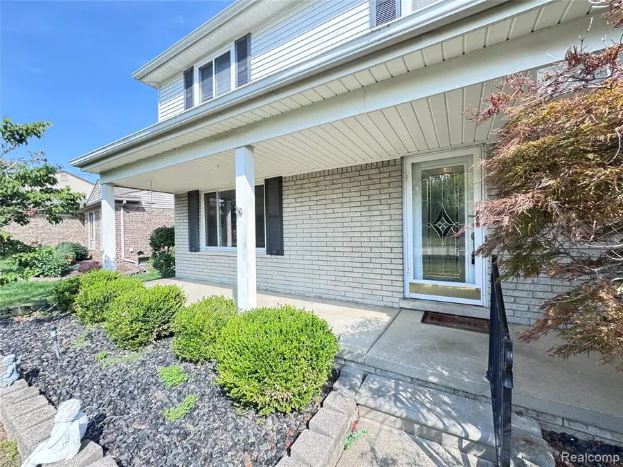42714 Castle, Canton, MI 48188 - #3