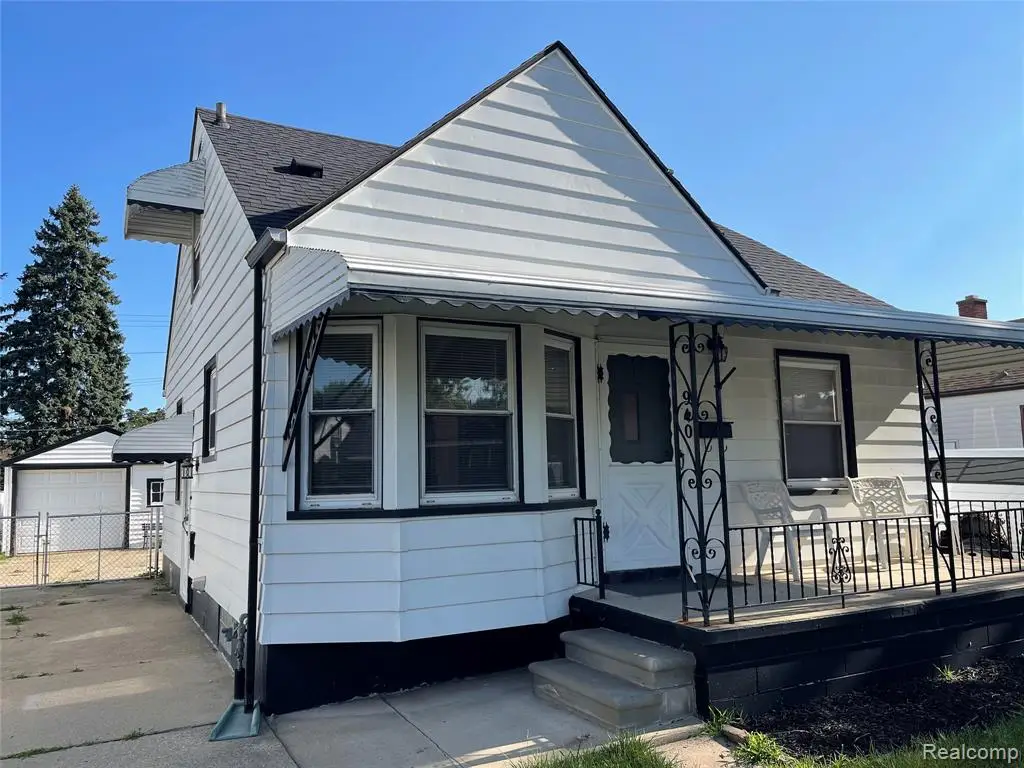 940 Saint Johns, Lincoln Park, MI 48146 - #1