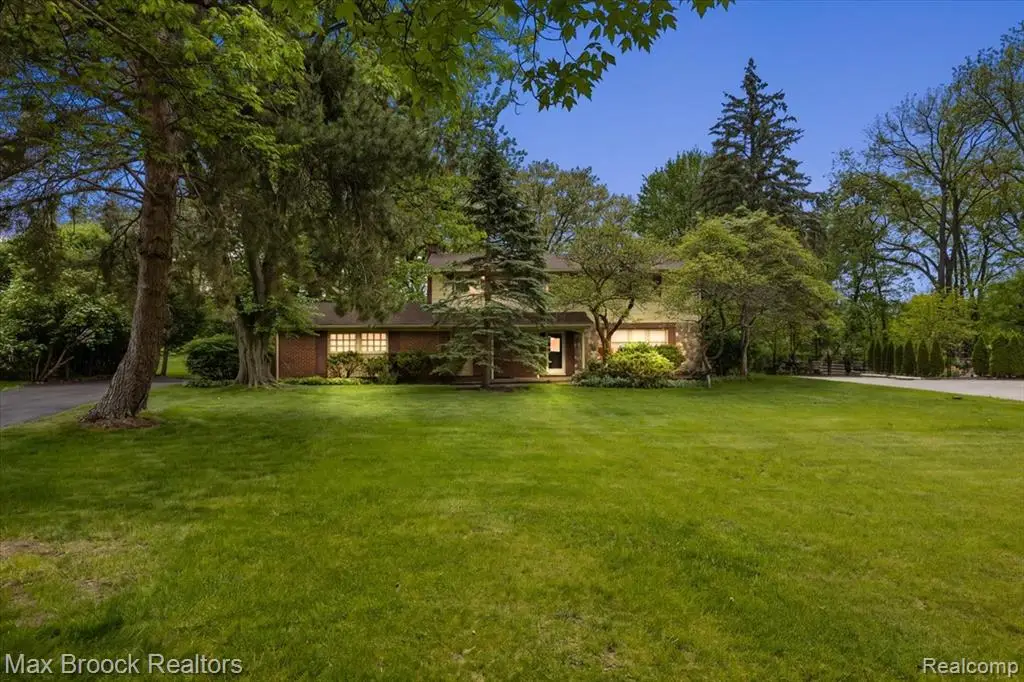 6609 E Knollwood, West Bloomfield, MI 48322 - #1