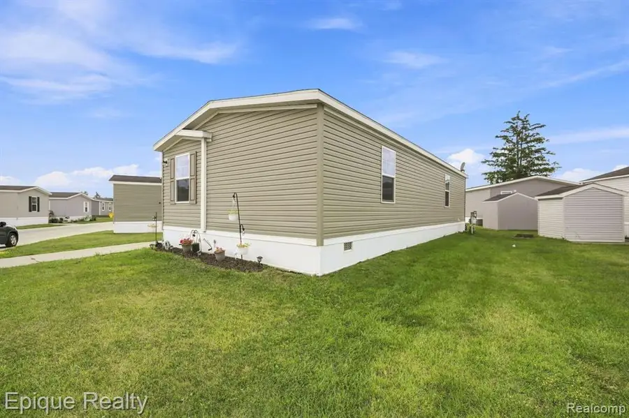 15915 Marentette, Clinton Township, MI 48038 - #3