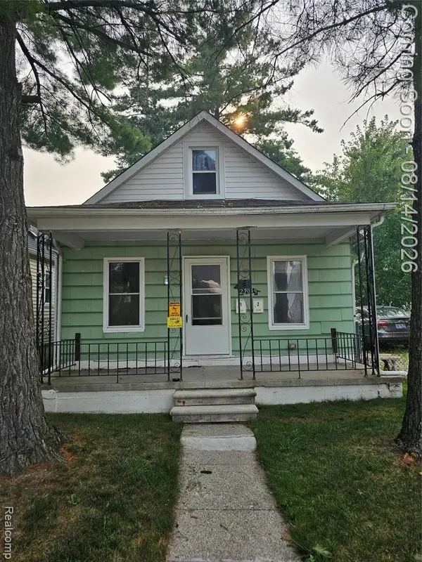 22049 Cushing, Eastpointe, MI 48021
