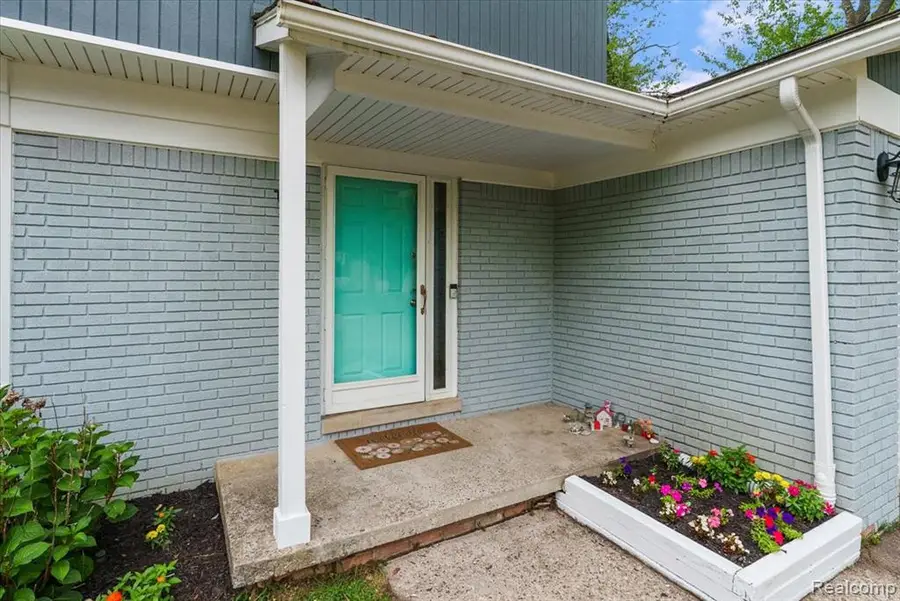 4256 Highland, West Bloomfield, MI 48323 - #3