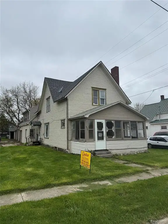 6934 John, Brown City, MI 48416