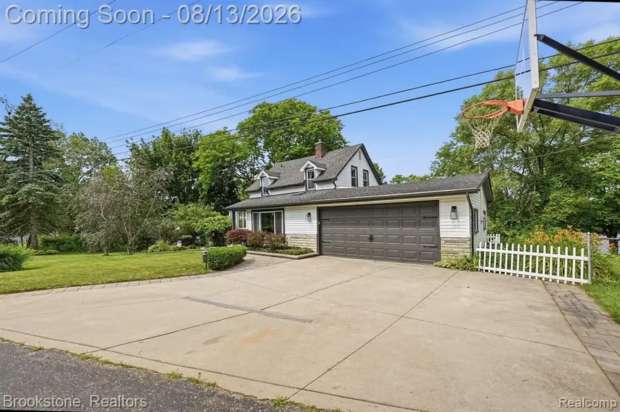4174 Meyers, Waterford, MI 48329 - #2