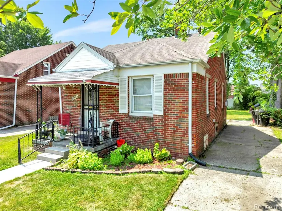 18485 Prevost, Detroit, MI 48235 - #3