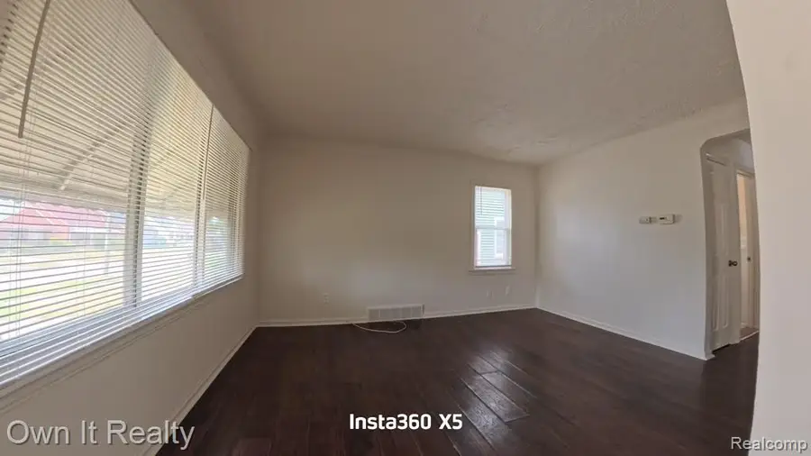 20260 Dean, Detroit, MI 48234 - #3
