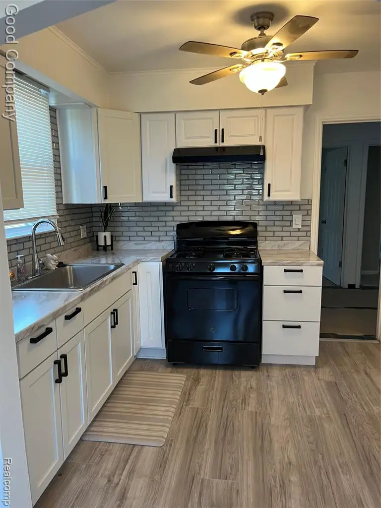 19469 Whitcomb, Detroit, MI 48235 - #3