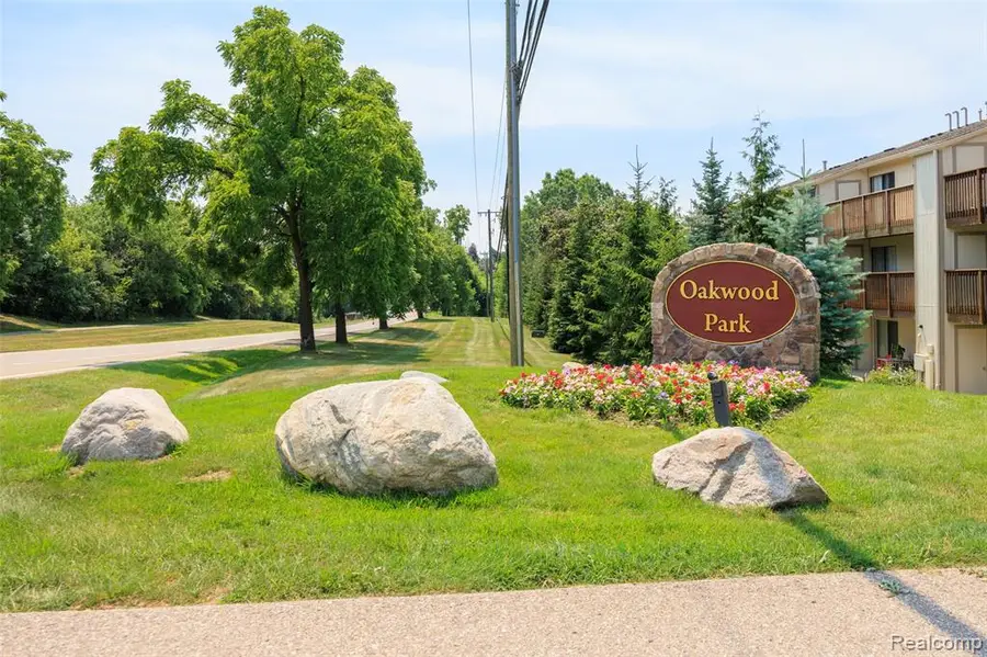 1693 Riverside #3, Rochester Hills, MI 48309 - #3
