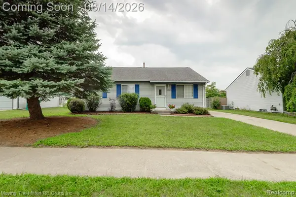 16222 Hillsbriar, Romulus, MI 48174
