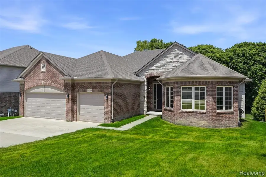 7419 Park Terrace, Shelby, MI 48317 - #3