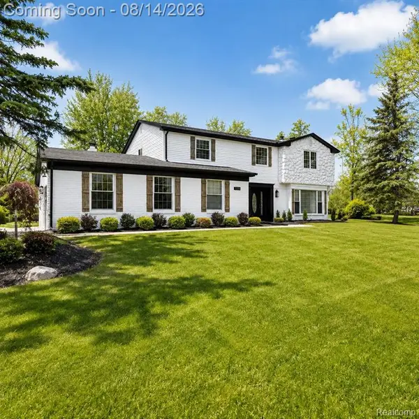 7275 Old Coach, Washington, MI 48094