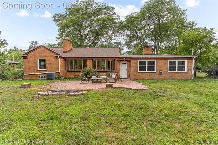 31890 Dohany, Farmington, MI 48336 - #2