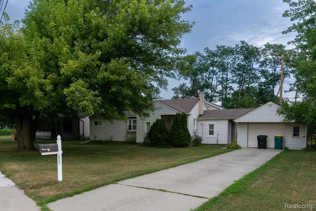 30446 Shiawassee, Farmington, MI 48336 - #1