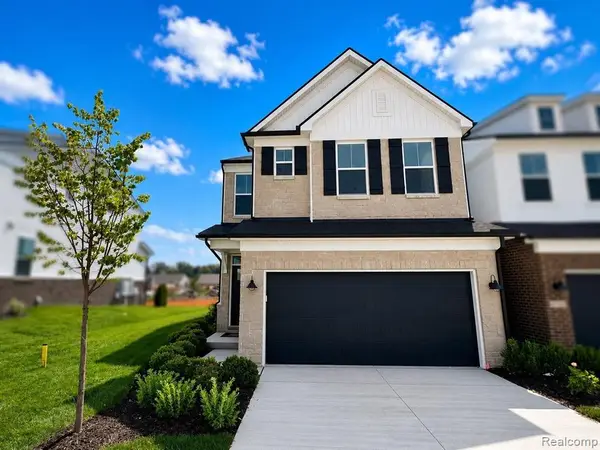5694 Corgi, Ann Arbor, MI 48108