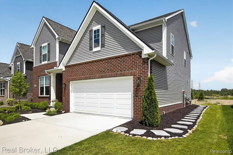 2344 Provencal, Commerce Township, MI 48382 - #2