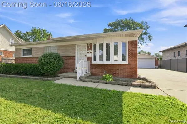 7024 N Evangeline, Dearborn Heights, MI 48127